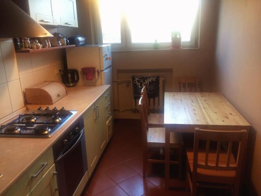Nice Room, Комната, Pokoj Miedzy Airport Wro A Centrum Wrocław Buitenkant foto